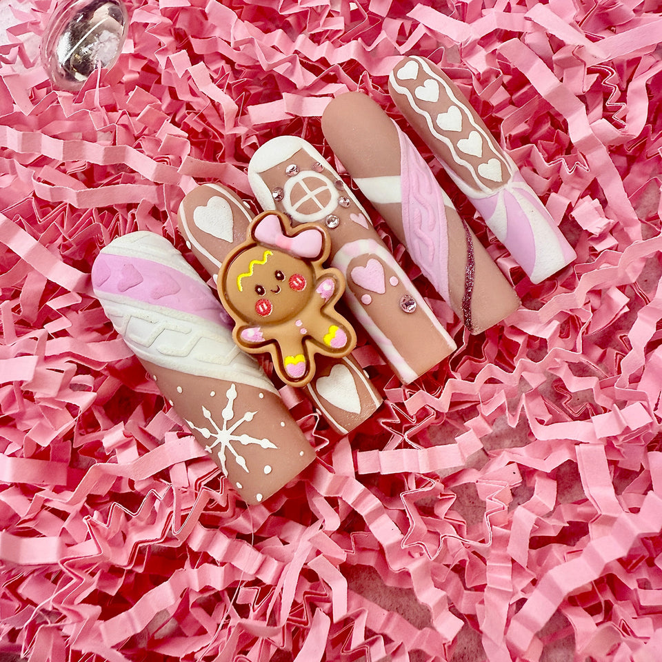 Holiday Glam - Nail Dreamz by Aisha